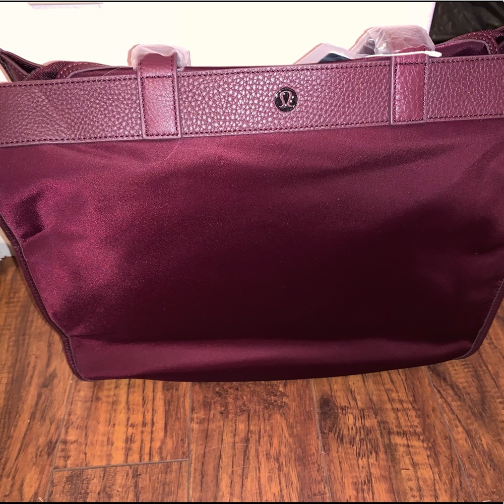 lululemon now and always tote